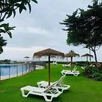 Luxury Frontline - Ehhouse Apartman *
