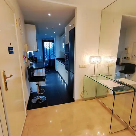 Luxury Frontline Ehhouse Apartment