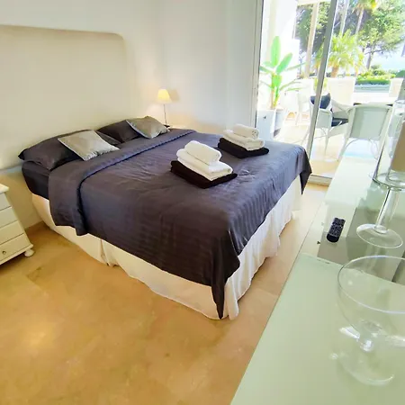 Luxury Frontline Ehhouse Apartment