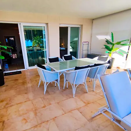 Luxury Frontline Ehhouse Apartment Estepona