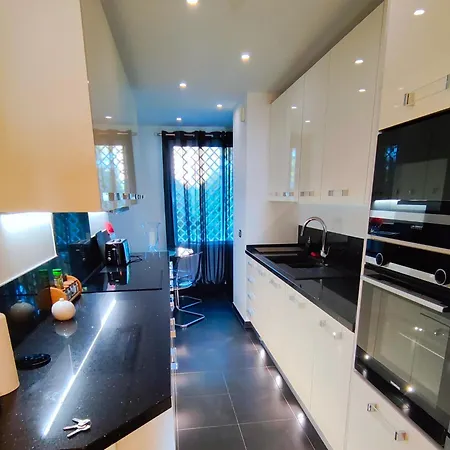 Apartment Luxury Frontline Ehhouse *